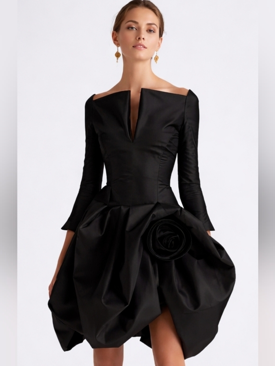Oscar de la Renta Dresses & Skirts - $4,800 OSCAR DE LA RENTA BLACK SILK BLACK LINED VOLUMIN ROSE RUNWAY DRESS US 8